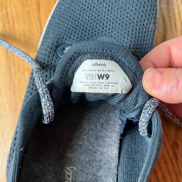 Allbirds Ocean Blue Knit Shoes - Picture 5 of 6